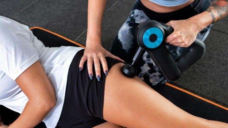 Anti-cellulite massage with a massage gun
