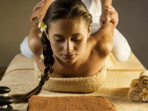 Lomilomi massage