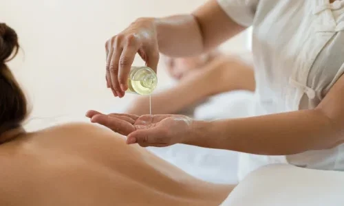 What is in Massage Oil? Ingredients, Benefits & Safety Explained