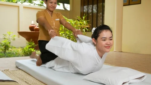 How to Give a Thai Massage
