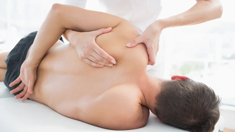 How To Perform A Shoulder Blade Massage