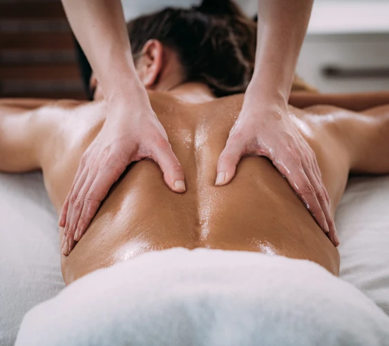 Lomi Lomi Massage Therapy