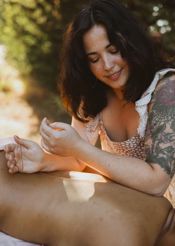 What Is A Cmt Massage Therapist?