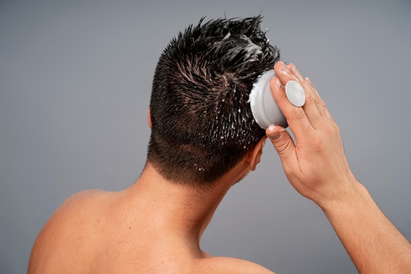 Tools Needed for a Scalp Massage Tools Needed for a Scalp Massage