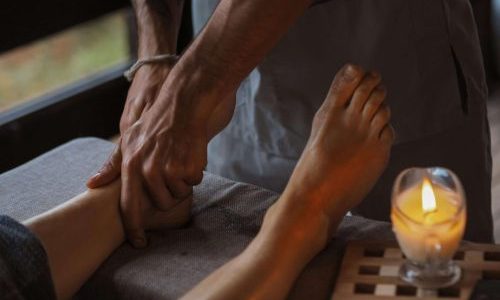 How to Massage Feet for Better Circulation
