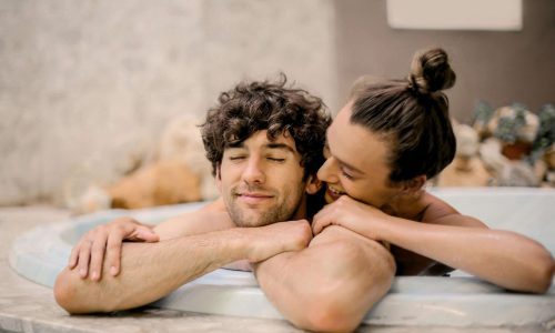 How to Give a Massage to Your Boyfriend: A Complete Guide for Relaxation and Connection