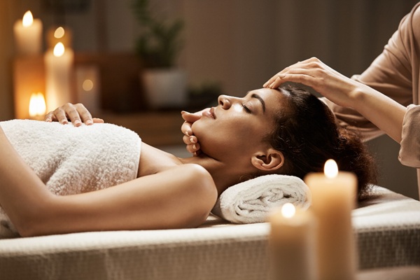 classic-full-body-massage Full body classic massage treatment in a wellness spa